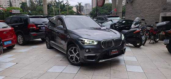 BMW X1 2.0 16V TURBO ACTIVEFLEX SDRIVE20I 4P AUTOMÁTICO BMW X1 2.0 16V TURBO ACTIVEFLEX SDRIVE20I 4P AUTOMÁTICO